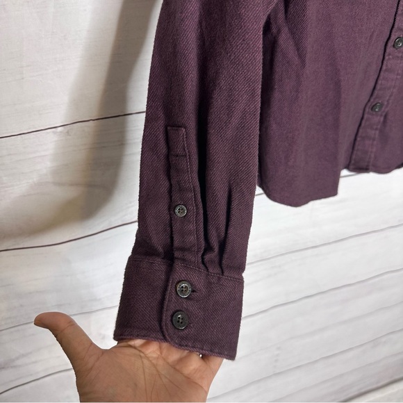 Patagonia Women's Long Sleeves Button-Up in Deep Plum Size M - Picture 4 of 7